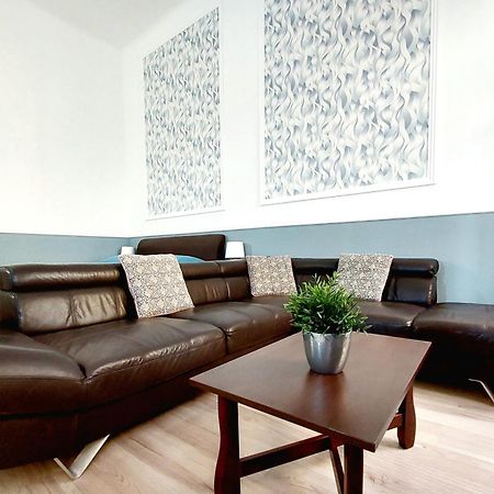 Eoetvoes Apartman Budapest Extérieur photo