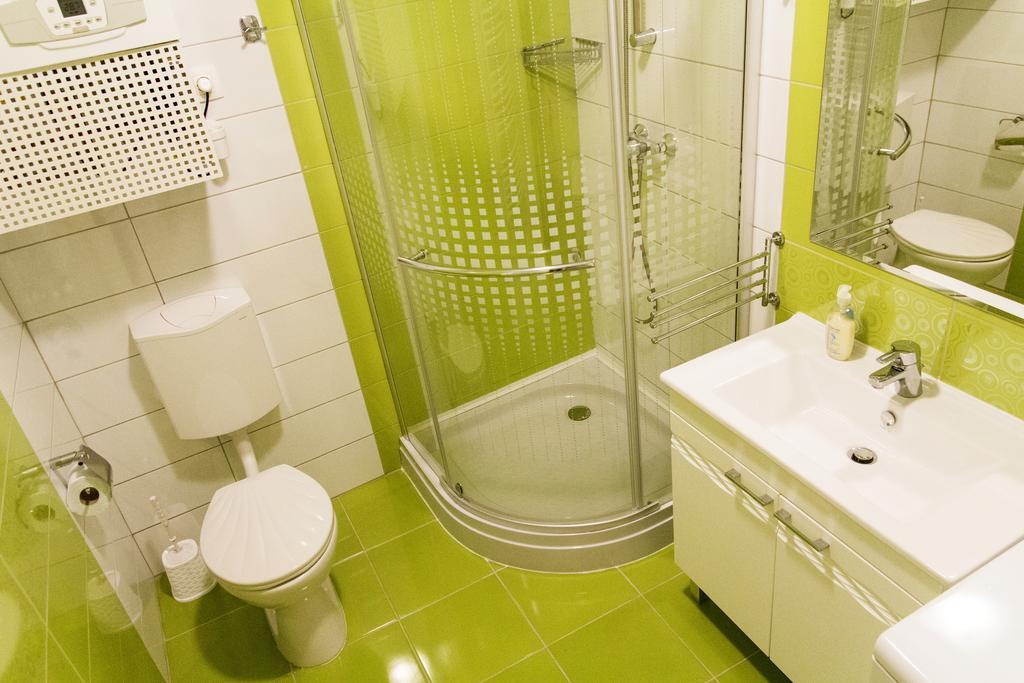 Eoetvoes Apartman Budapest Chambre photo