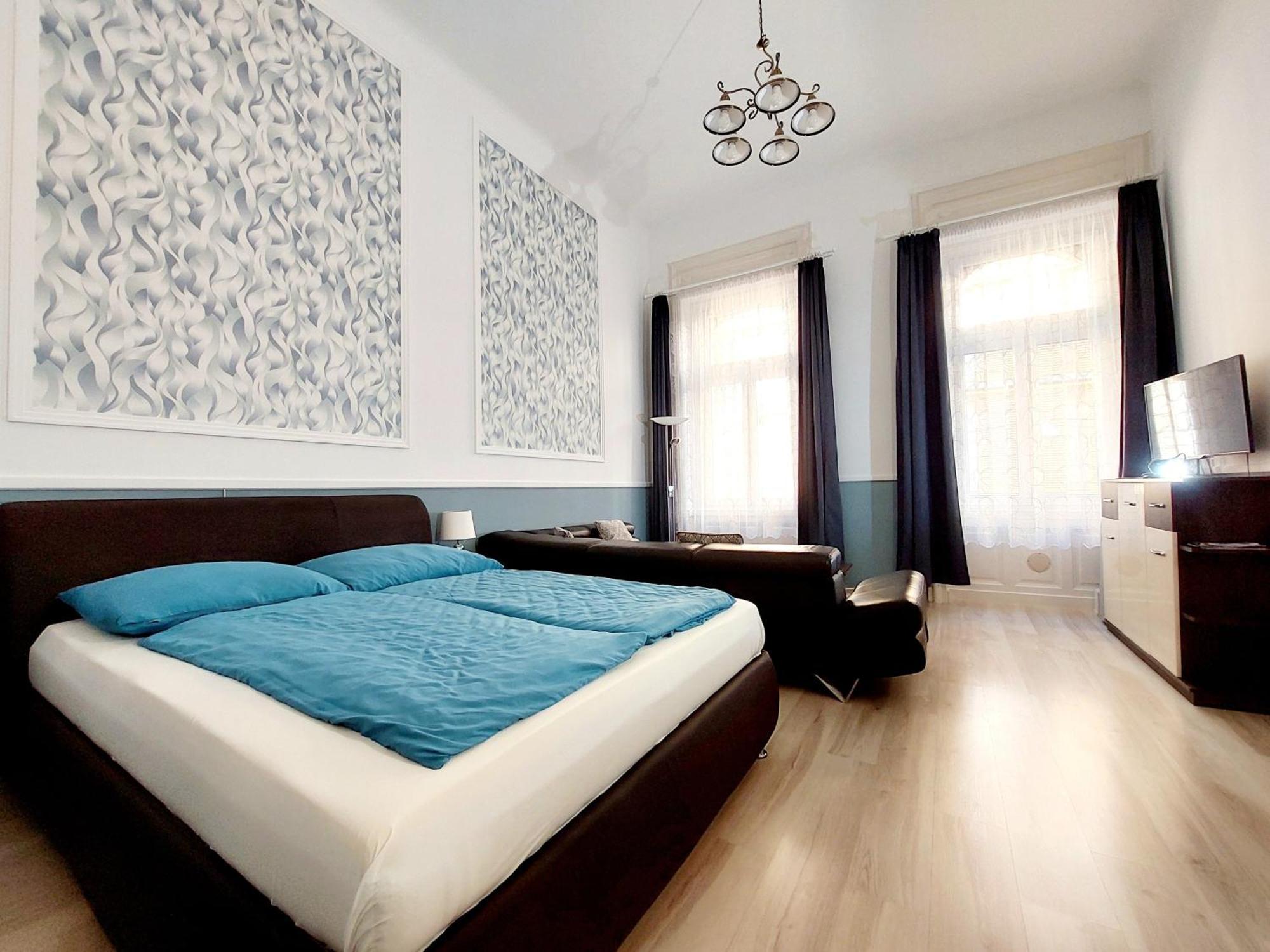 Eoetvoes Apartman Budapest Extérieur photo